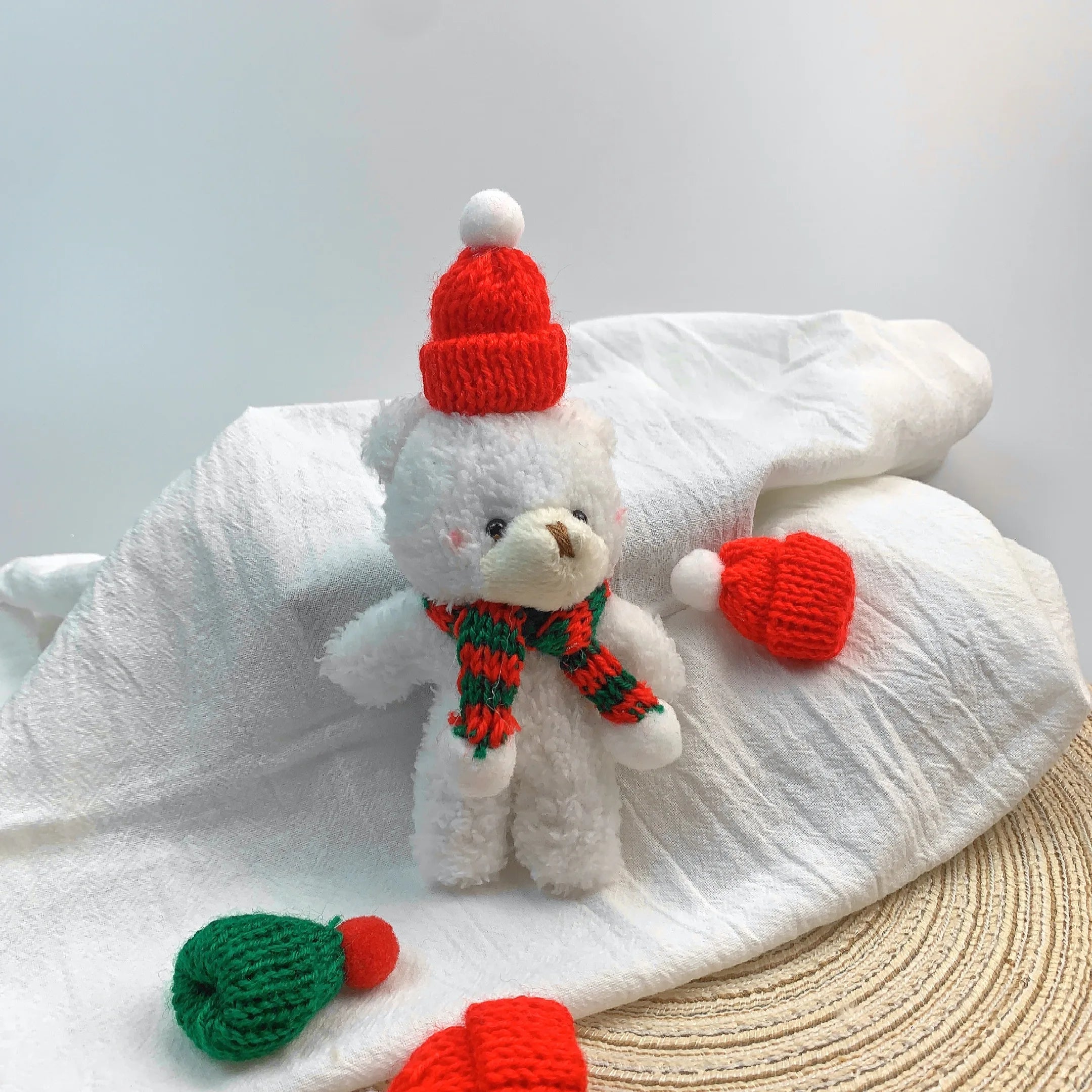 10pcs Bear Plush Toys Keychain Cute Christmas Bear Stuffed Plush Doll KeyChain Soft Backpack Keychain Girl Keyring Children Gift