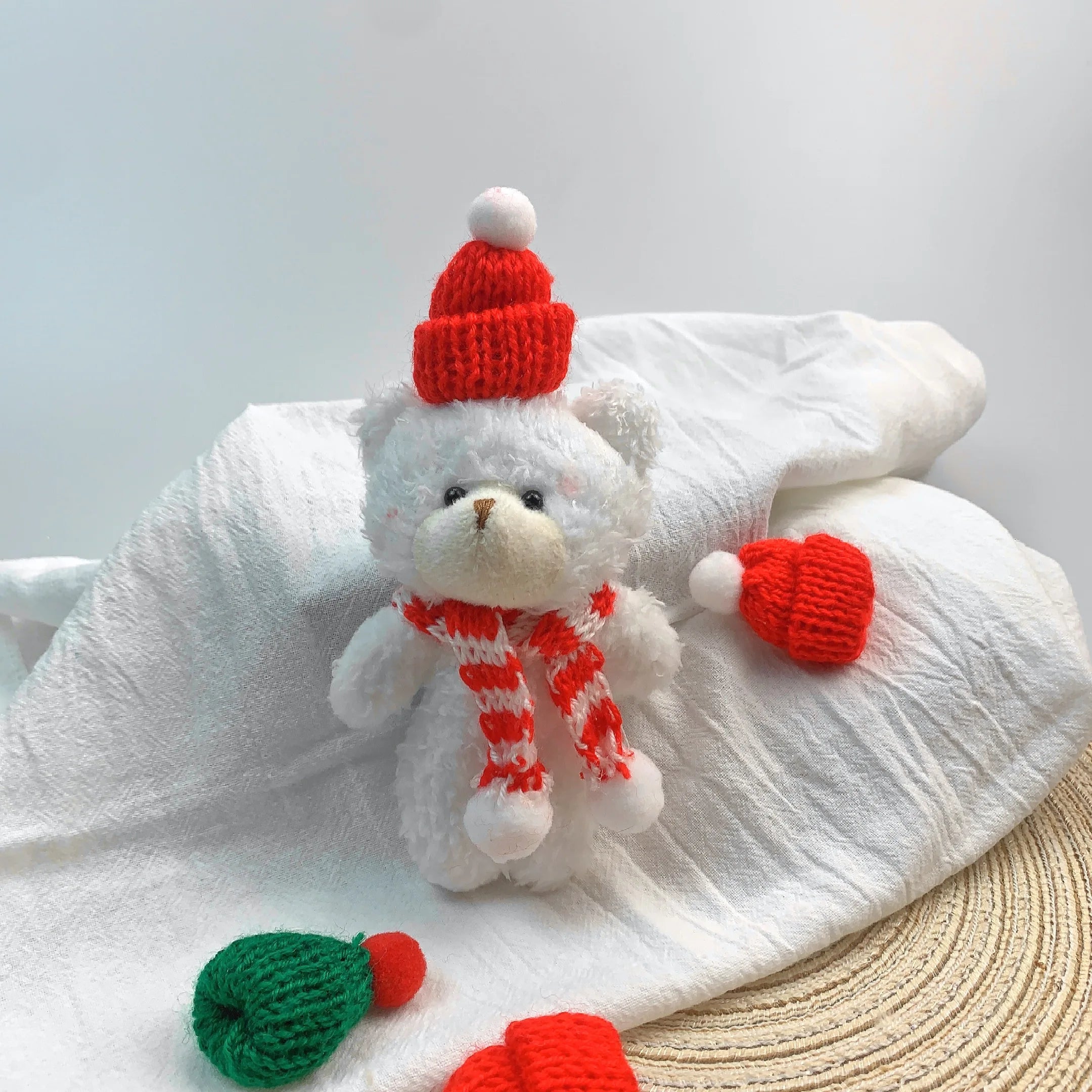 10pcs Bear Plush Toys Keychain Cute Christmas Bear Stuffed Plush Doll KeyChain Soft Backpack Keychain Girl Keyring Children Gift