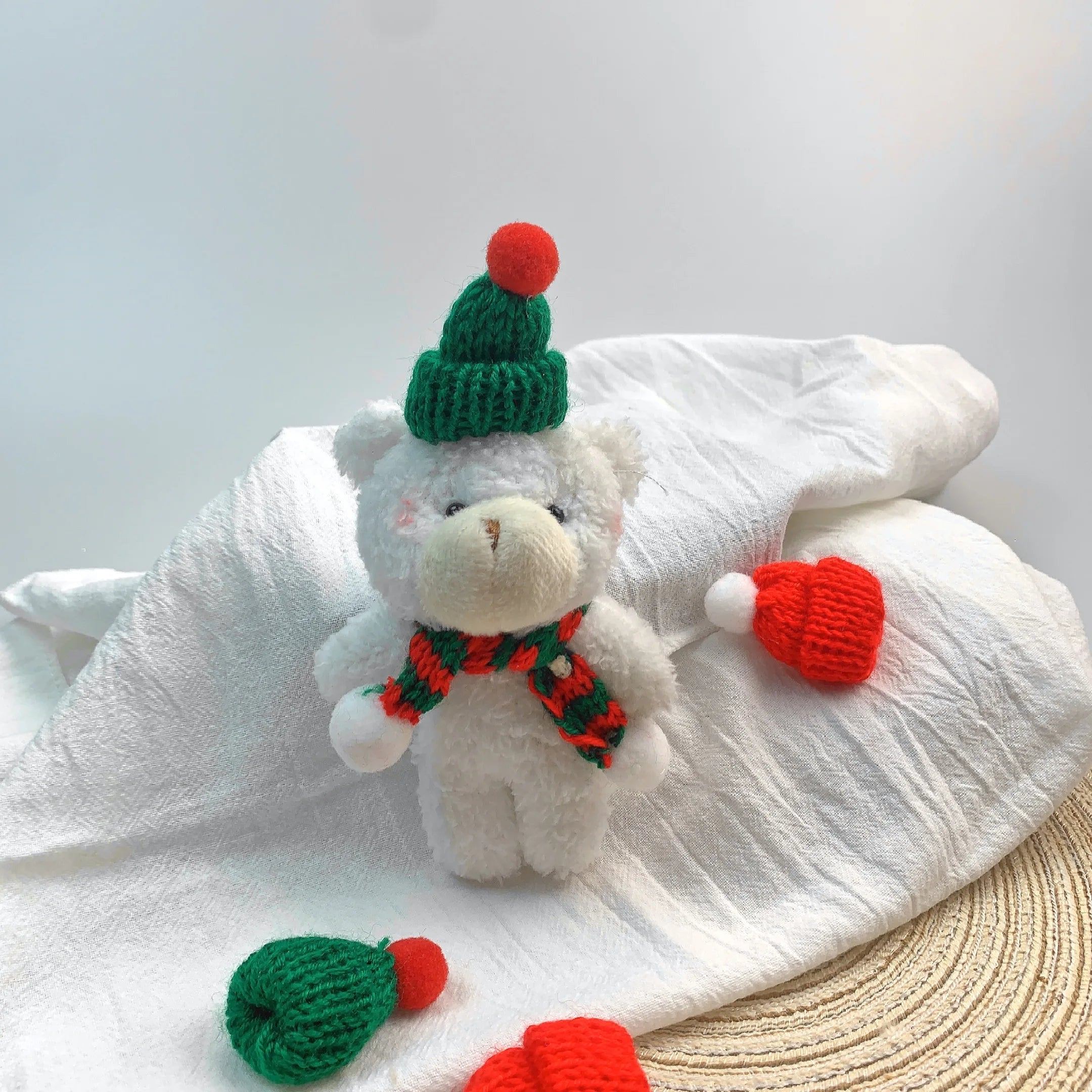 10pcs Bear Plush Toys Keychain Cute Christmas Bear Stuffed Plush Doll KeyChain Soft Backpack Keychain Girl Keyring Children Gift