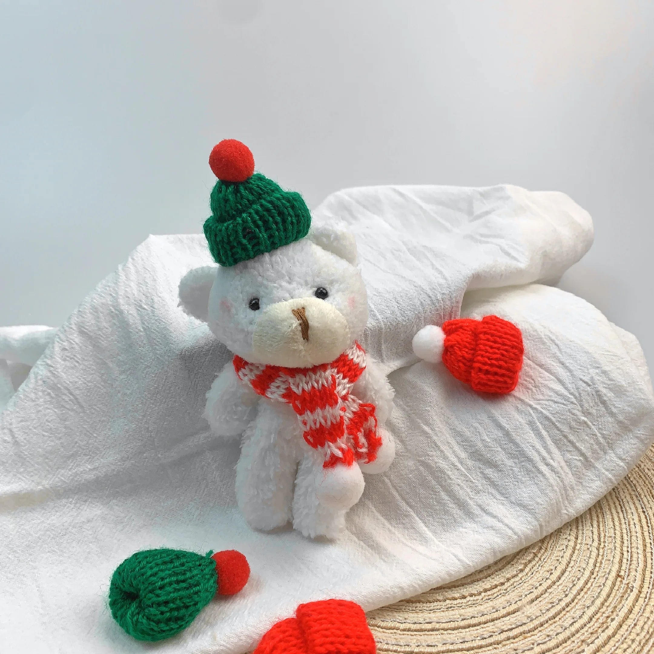 10pcs Bear Plush Toys Keychain Cute Christmas Bear Stuffed Plush Doll KeyChain Soft Backpack Keychain Girl Keyring Children Gift