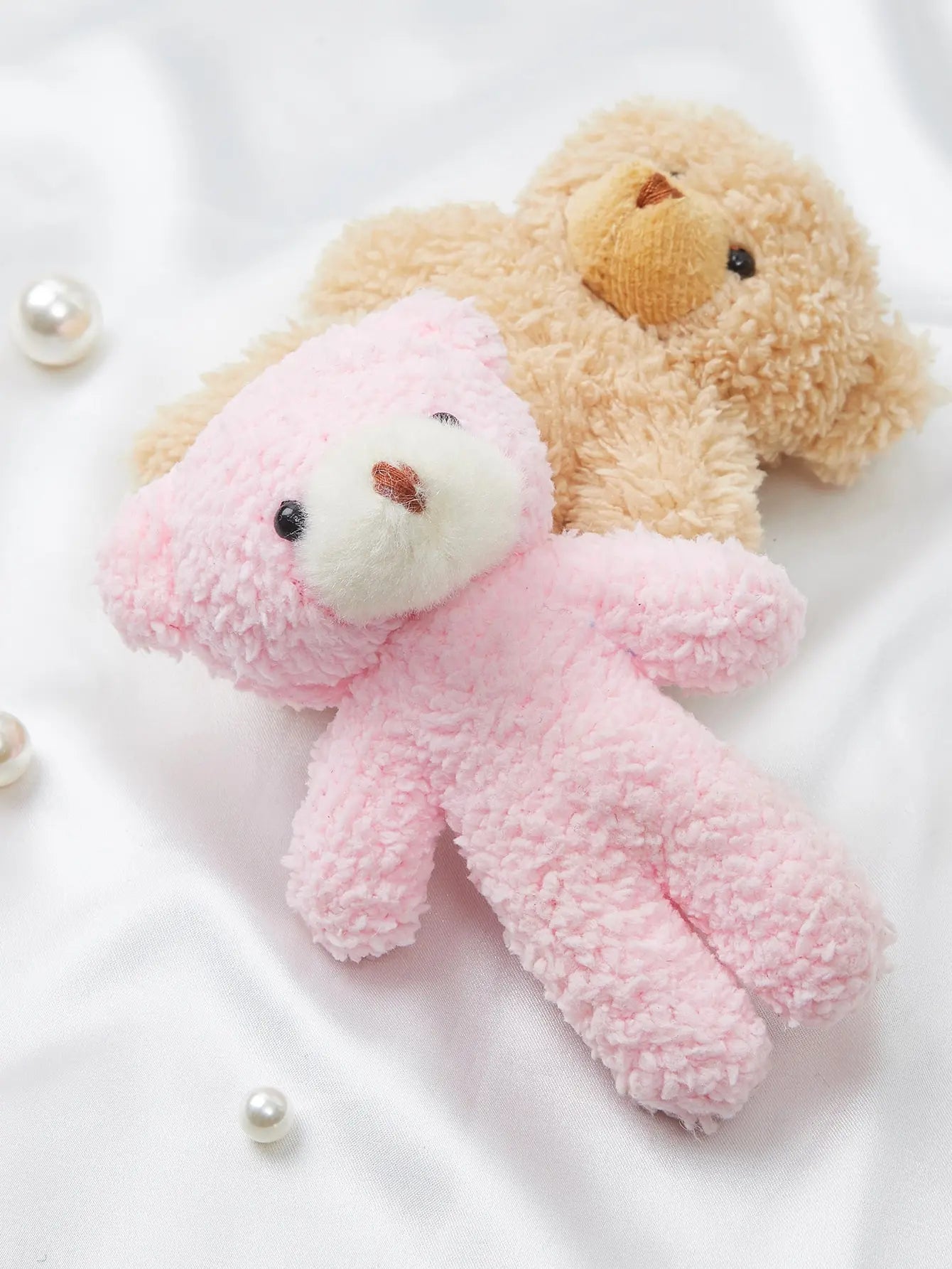 1 random color mini teddy bear plush toy